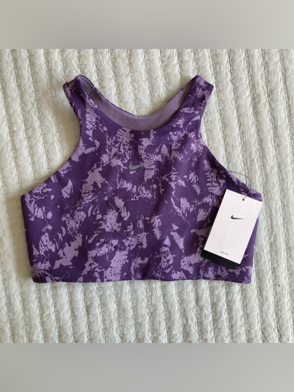 NWT Nike One Dri-FIT Alate Curve High-Neck Sports Bra Size M Purple